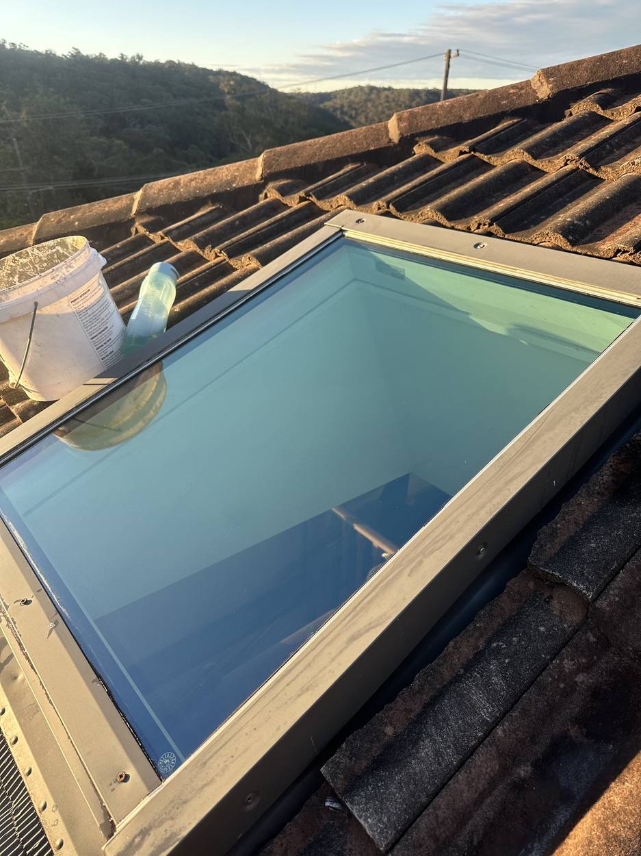 The same skylight cleaned and clear